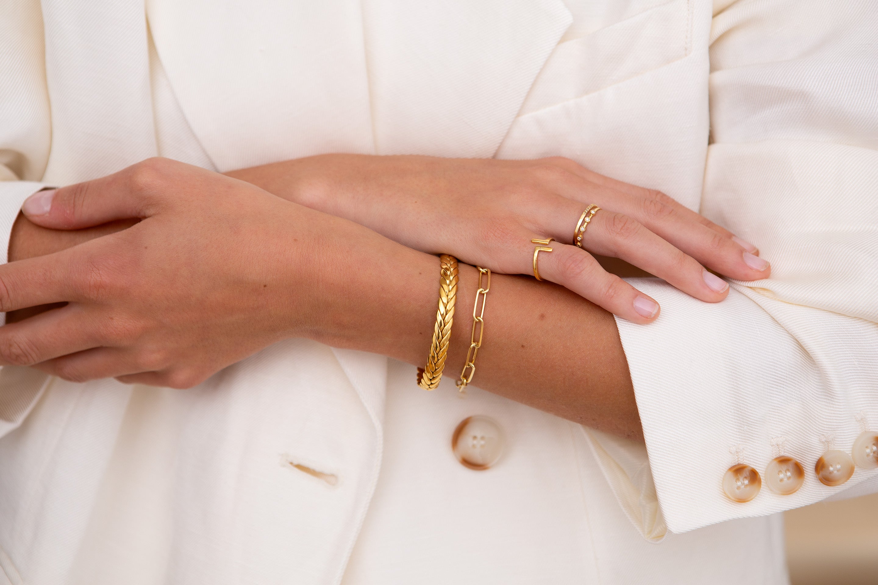 BRIDGET || OPEN BANGLE