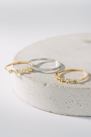 YVES | HALF ETERNITY RING WHITE GOLD