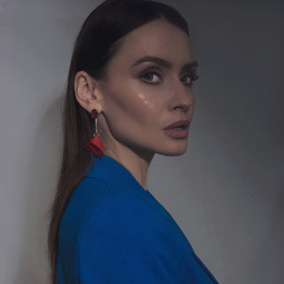 SCARLET STEM | EARRING