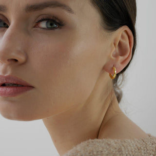 CHASE | MINI HOOP EARRING