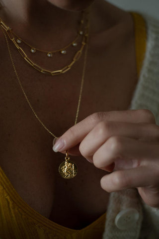 ST. CHRISTOPHE || COLLIER