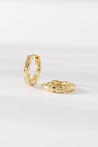 CHASE | MINI HOOP EARRING