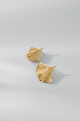 GINKGO | STUD EARRING [medium]