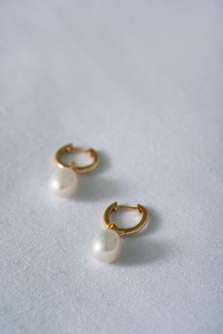 GOTA DE PERLA || HUGGIES