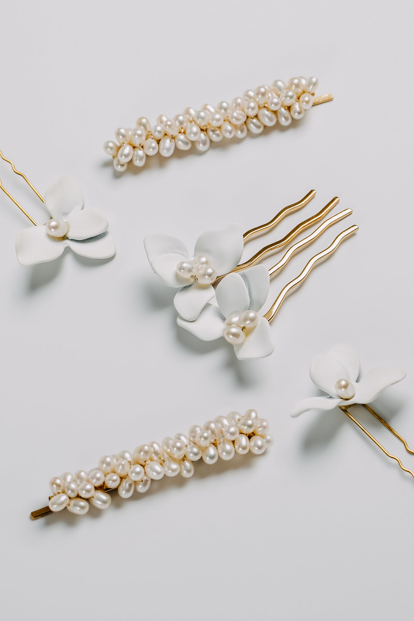 TIGE DE MAGNOLIA || DES BOUCLES D'OREILLES