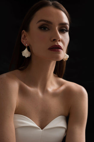 LILY DROP | EARRINGS