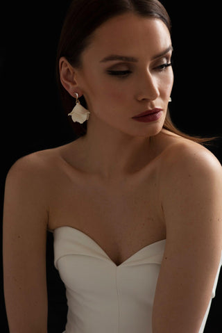 LILY DROP | EARRINGS