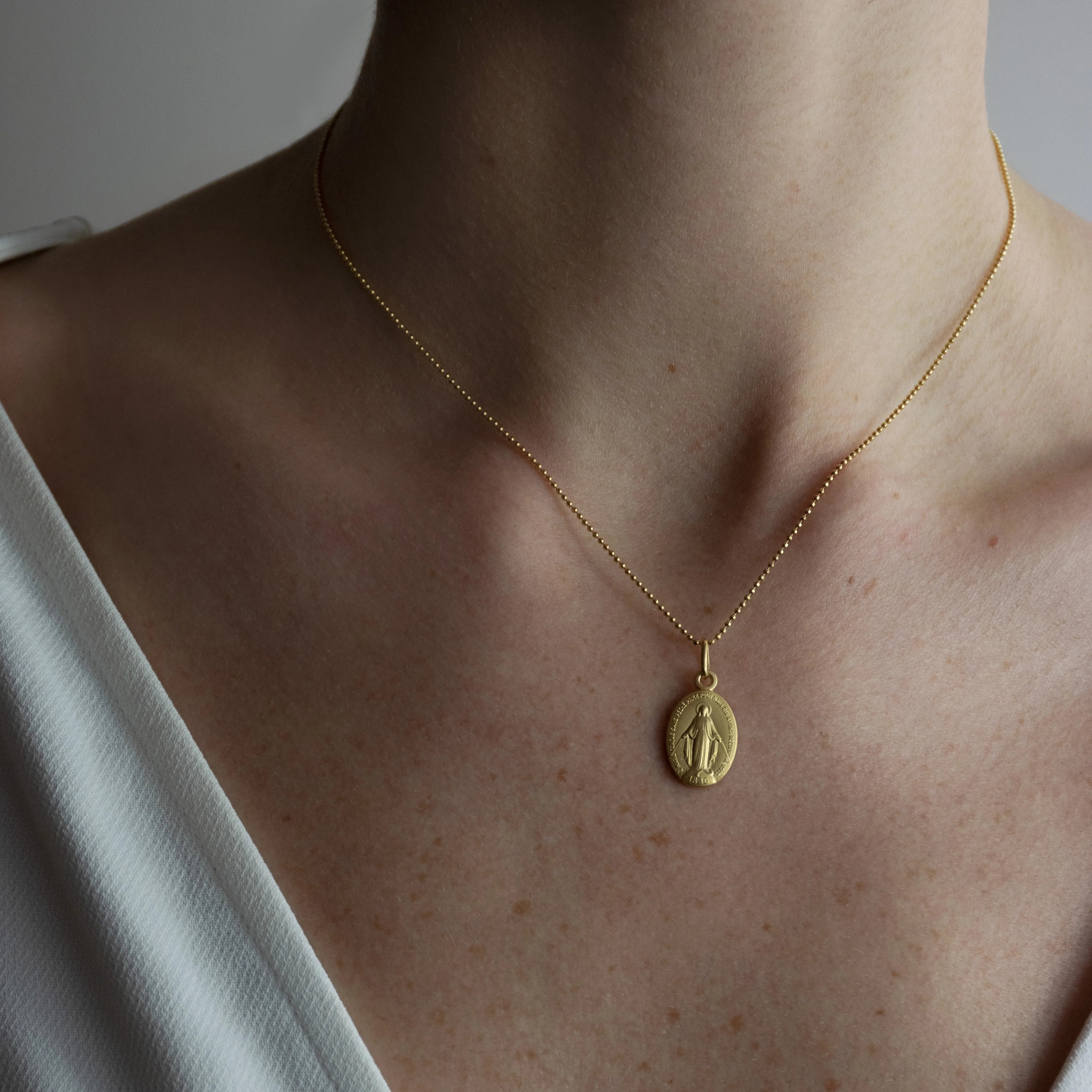 MIRACULOUS MEDAL // NECKLACE from One Dame Lane Jewellery