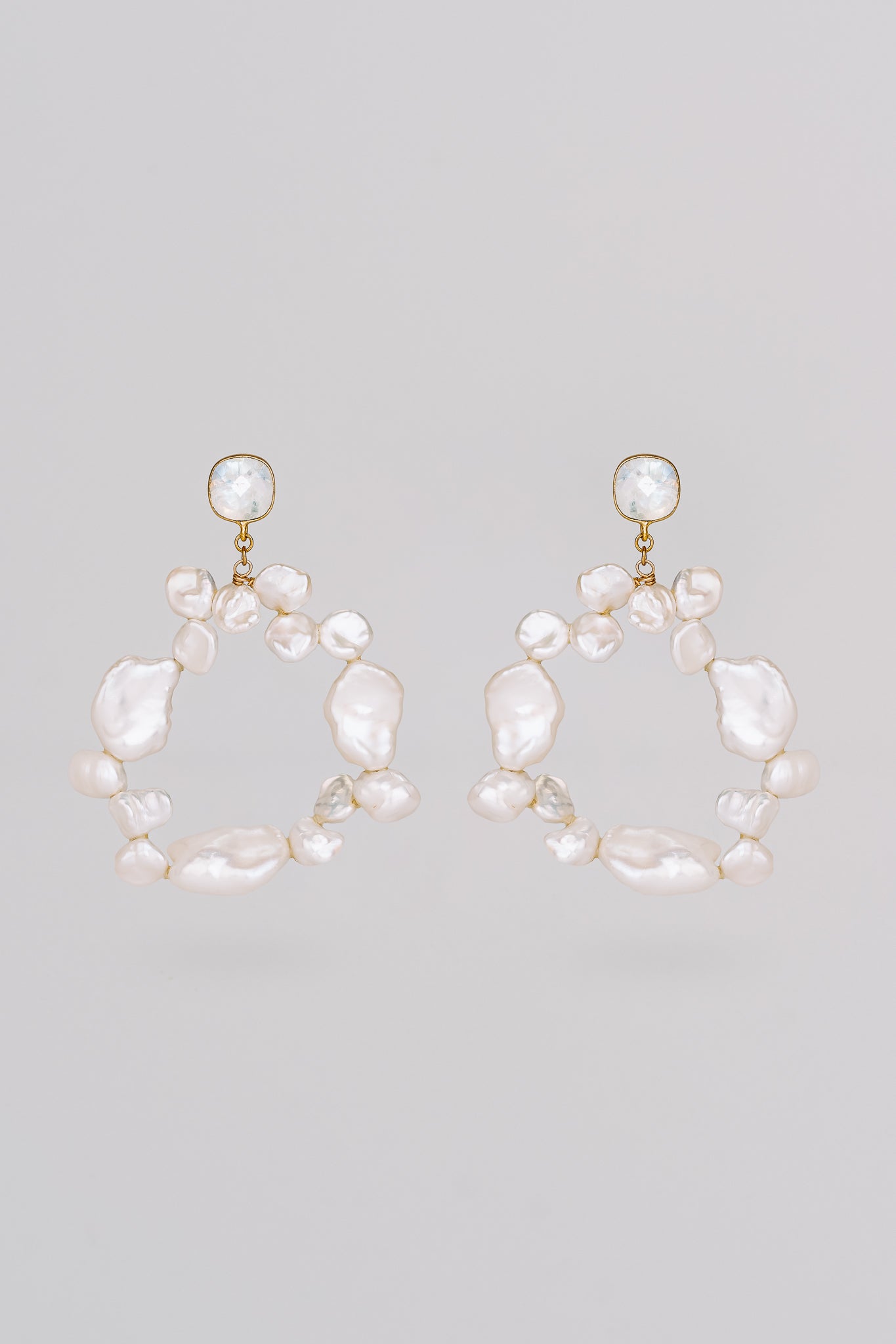 TIGE DE MAGNOLIA || DES BOUCLES D'OREILLES